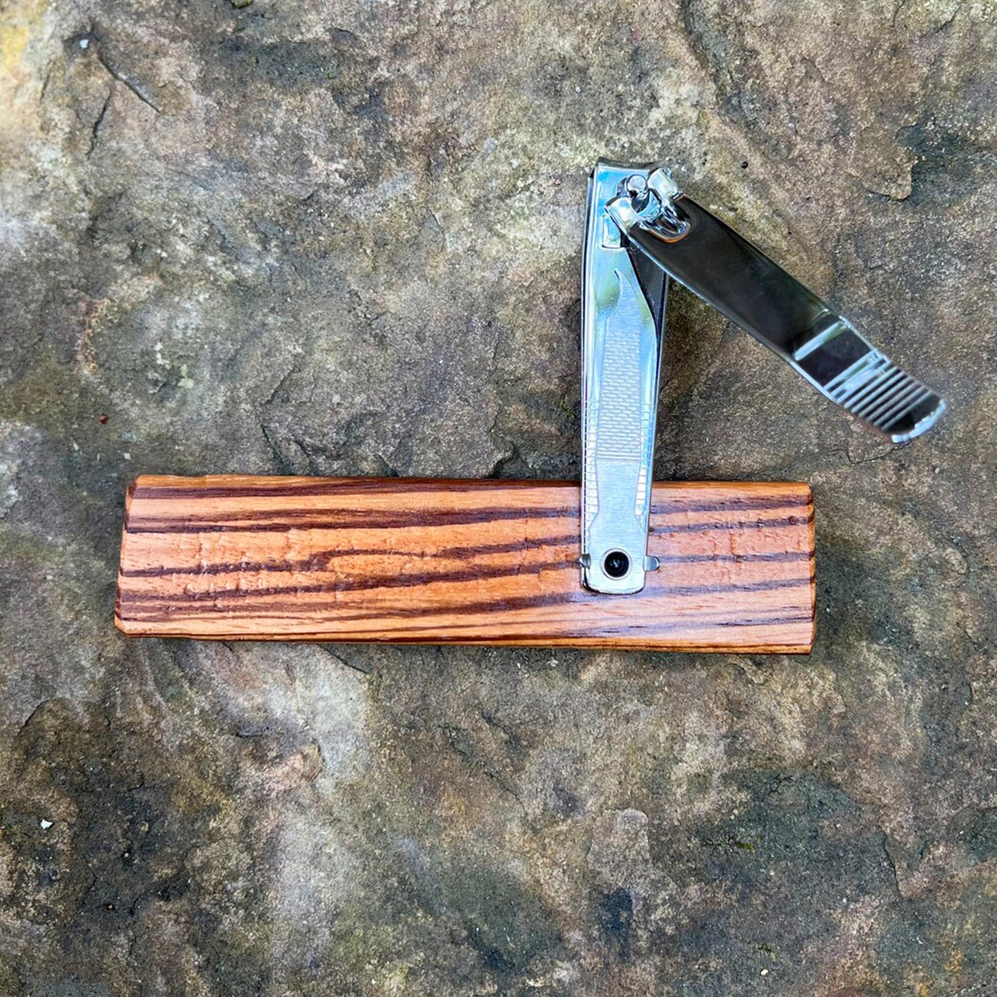 Charleston Nail Clippers - Zebra Wood